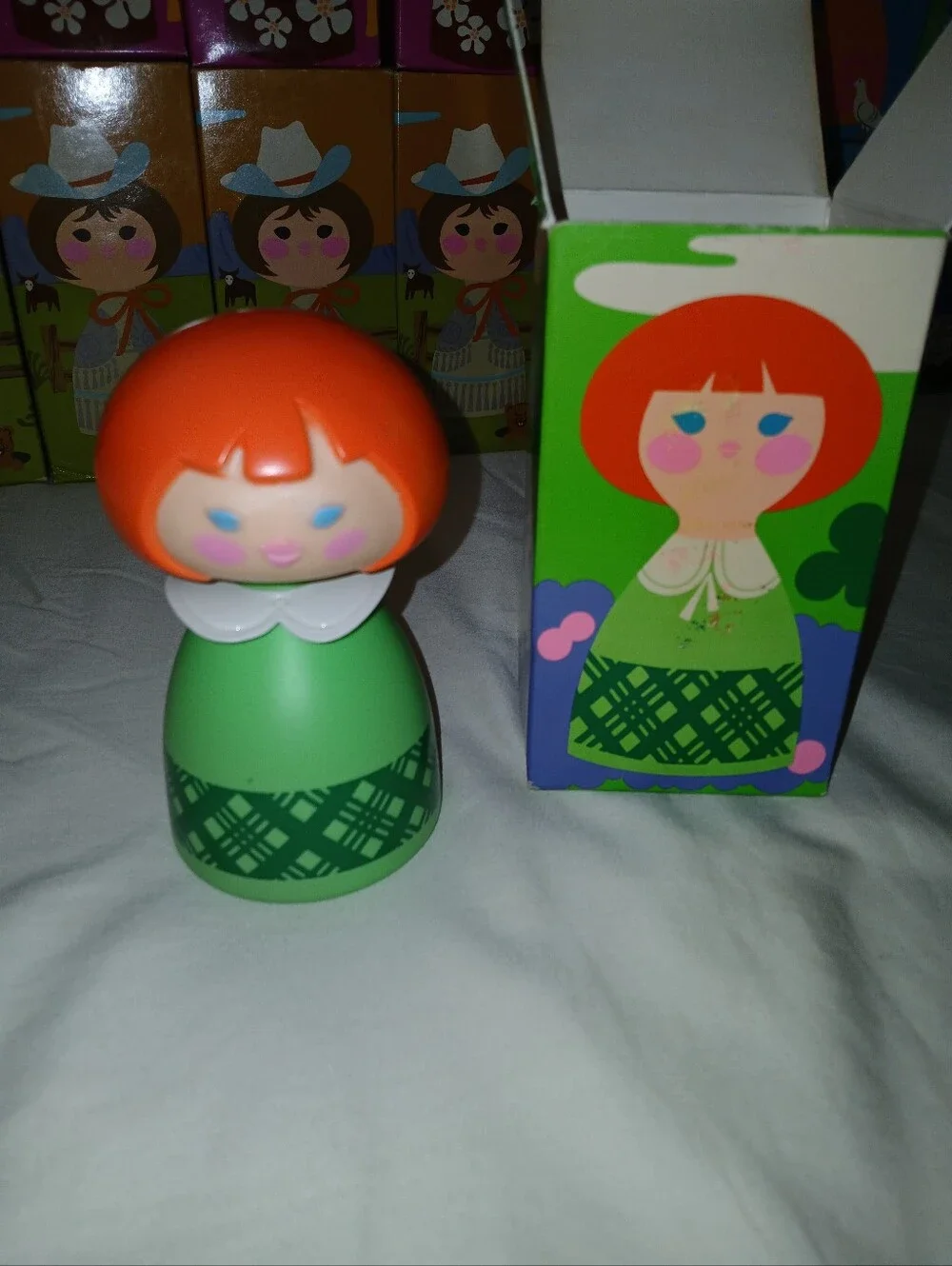 *Huge* Vintage Avon Small World Collection Lot